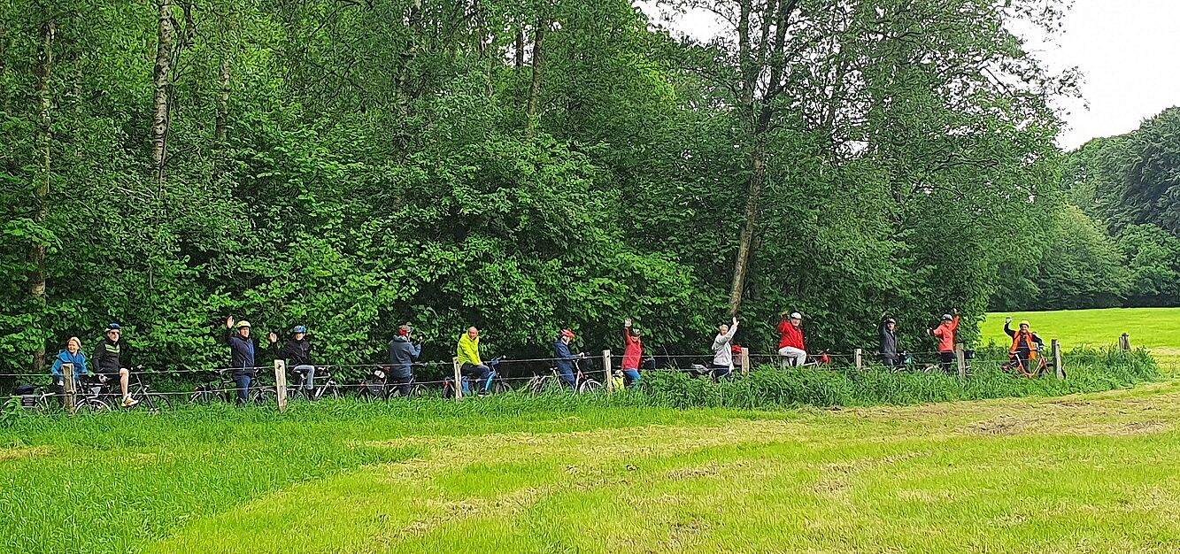 Entlang der Berner Au zum Botanischen Garten Entlang der Berner Au zum Botanischen Garten